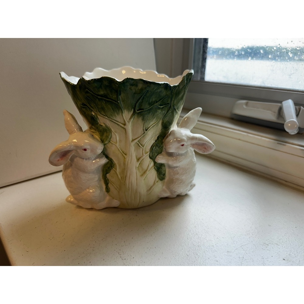Vintage Ceramic Rabbit Cabbage Leaf Planter Easter Bunny White Green 7432